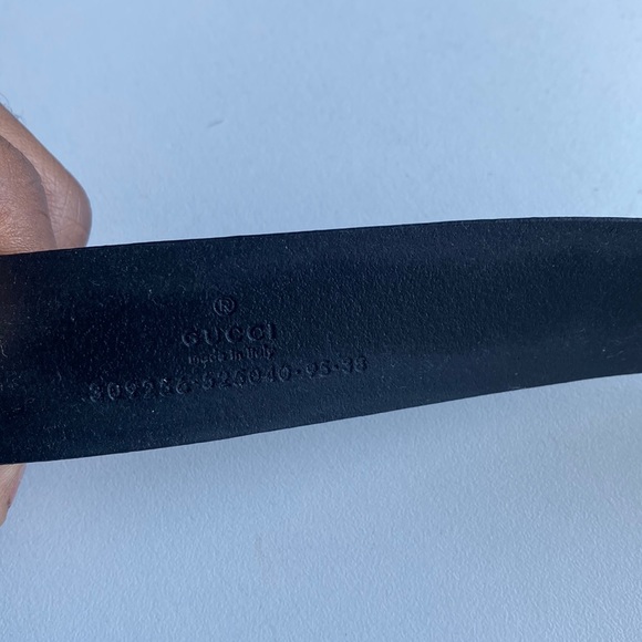 My mother left a lot of things behind when she moved out of her home. - Picture 2 of 3